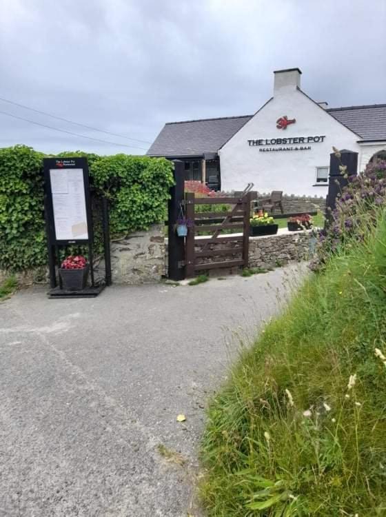 The Lobster Pot Cottage Church Bay Llanrhyddlad Eksteriør billede